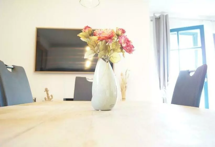 Reetdachhaus Hasel 2