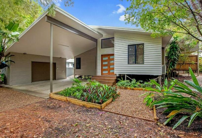 33 Esprit Drive Rainbow Beach