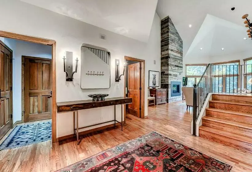 91 Ambleside