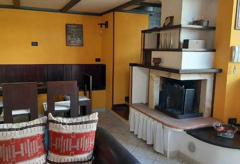 Appartamento Con Giardino E Parcheggio Riservato