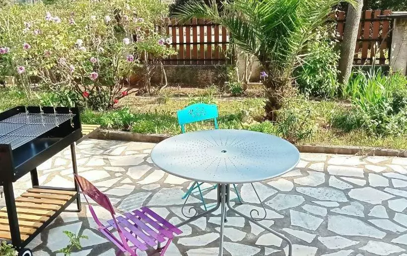 Au Coeur De La Provence Verte