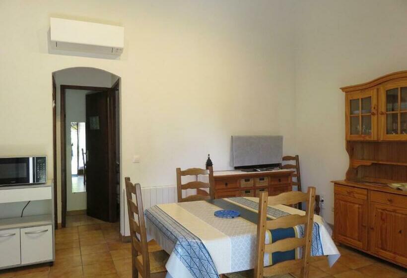 Au Coeur De La Provence Verte