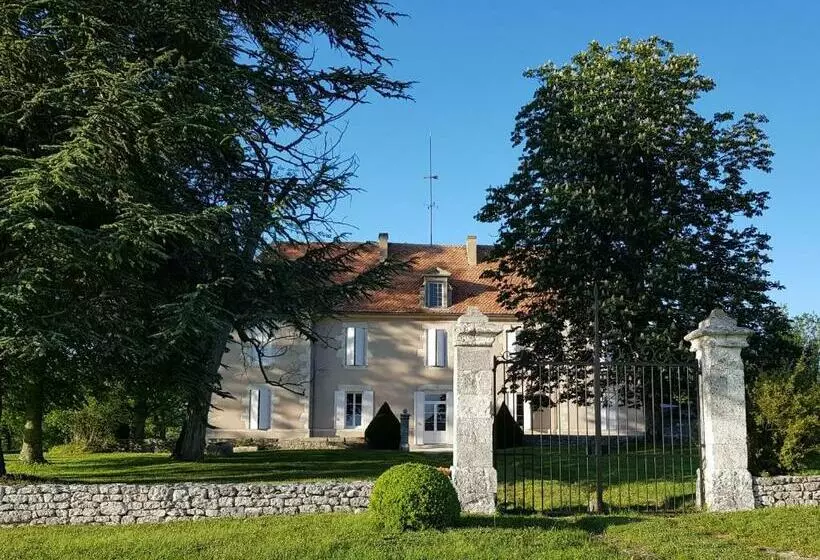 Domaine Et Manoir Du Picaud