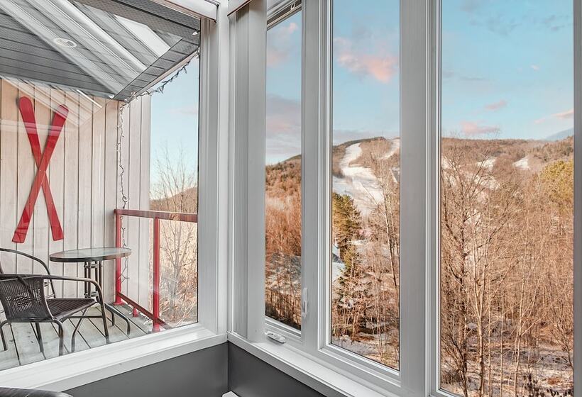 Le Cozy Condo à Louer à Stoneham