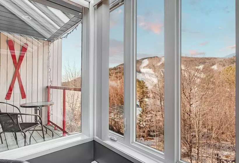 Le Cozy Condo à Louer à Stoneham