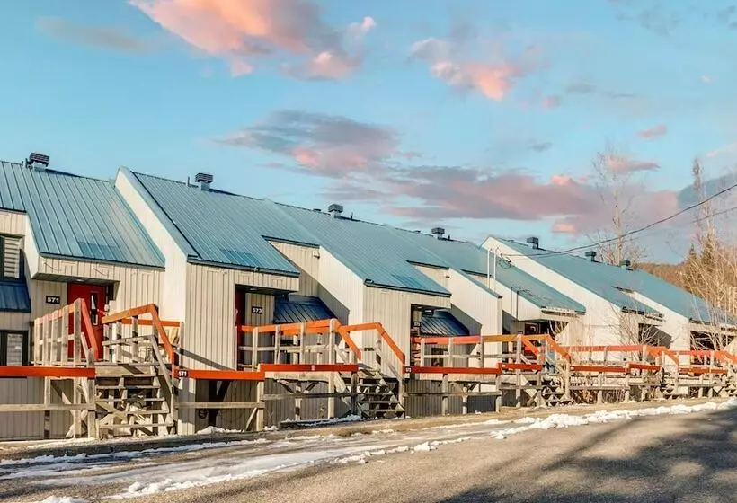 Le Cozy Condo à Louer à Stoneham