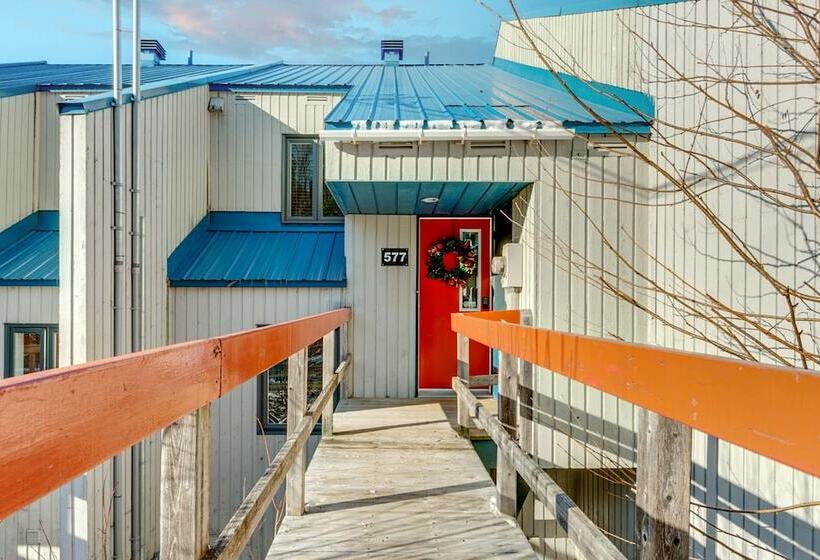 Le Cozy Condo à Louer à Stoneham