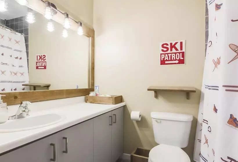 Le Cozy Condo à Louer à Stoneham