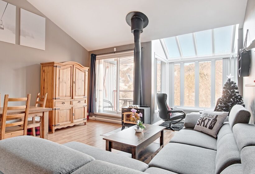 Le Cozy Condo à Louer à Stoneham