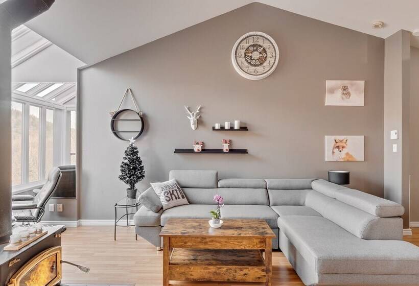 Le Cozy Condo à Louer à Stoneham