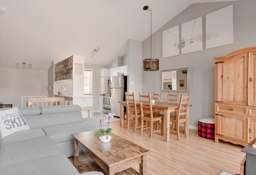 Le Cozy Condo à Louer à Stoneham