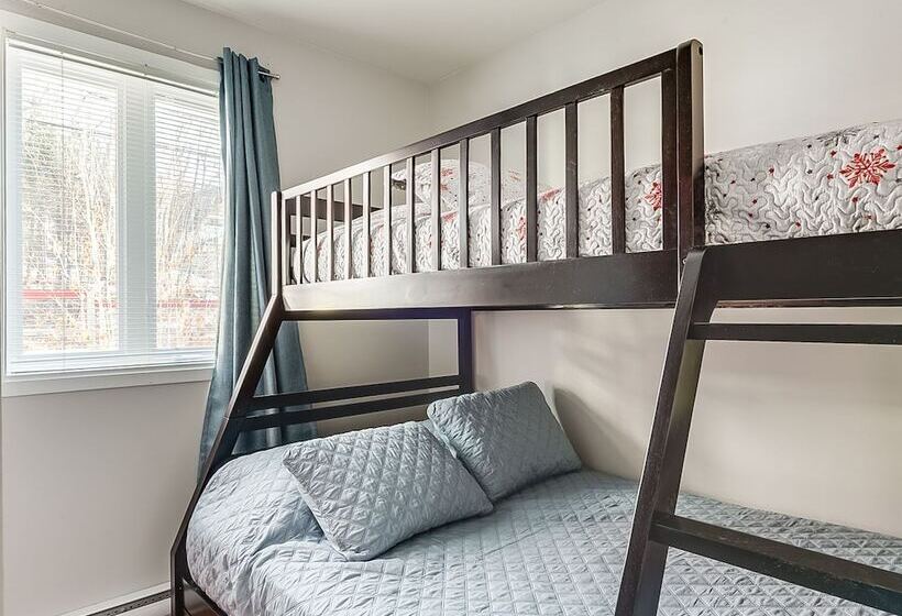 Le Cozy Condo à Louer à Stoneham