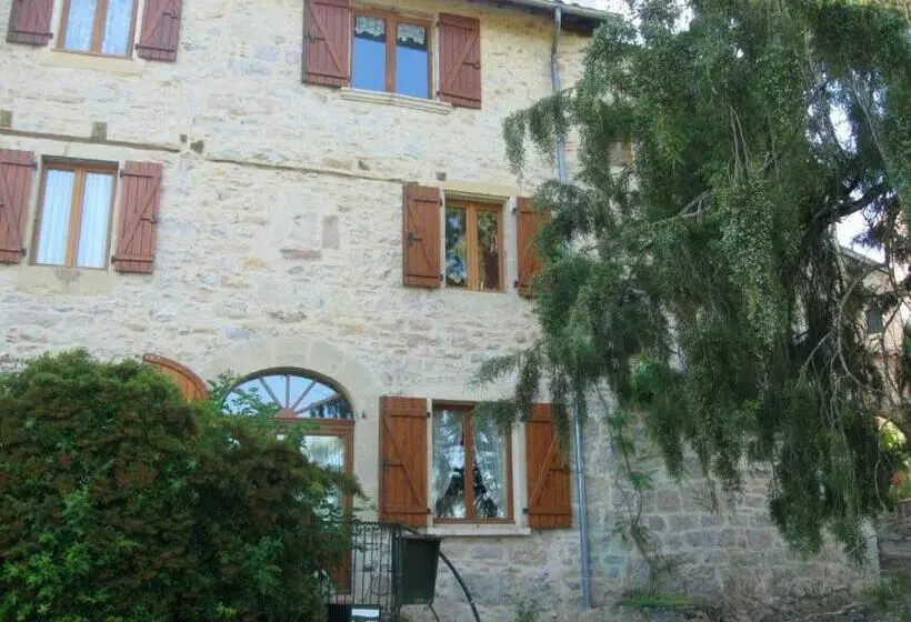 Maison Charmante A Milhars Avec Terrasse Et Vue Sur La Ville
