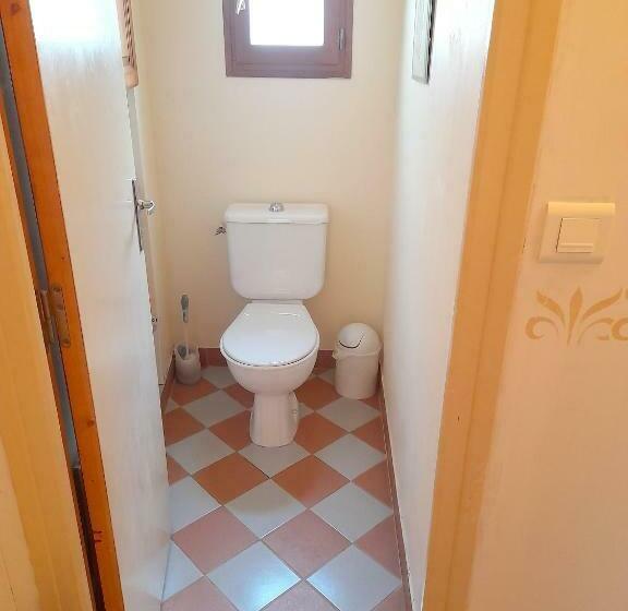 Maison Charmante A Milhars Avec Terrasse Et Vue Sur La Ville