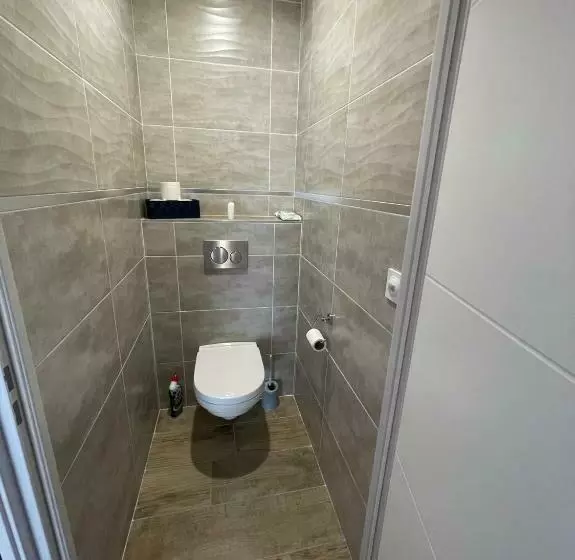 Villa Moderne Avec Spa à Montalivet