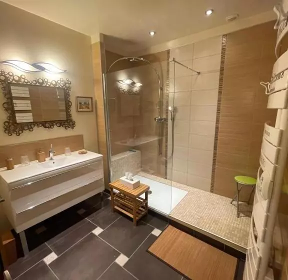 Véritable Suite D Hotel!