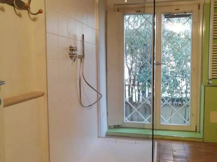 مبيت وإفطار A Casa Di Manu