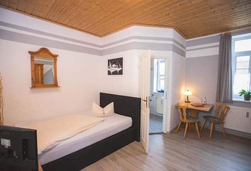 مبيت وإفطار Pension Friedrichshof