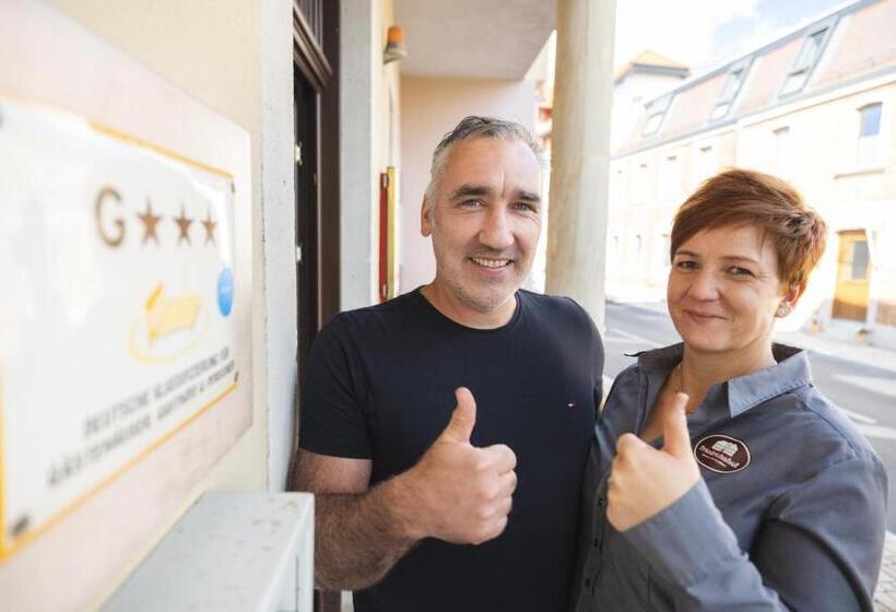 مبيت وإفطار Pension Friedrichshof