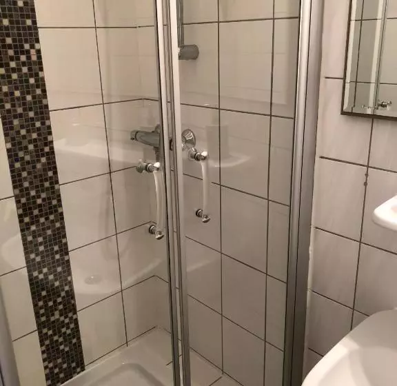 ホテル Fettehenne Gästehaus