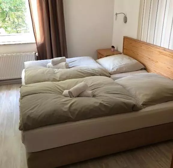 ホテル Fettehenne Gästehaus