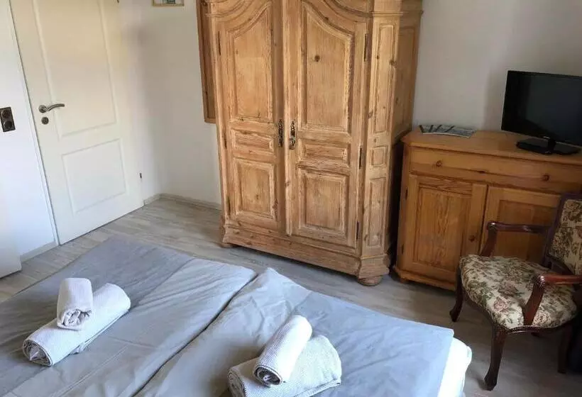 ホテル Fettehenne Gästehaus