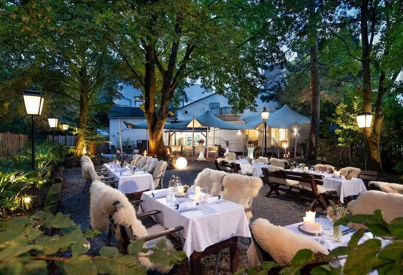 ホテル Fettehenne Gästehaus