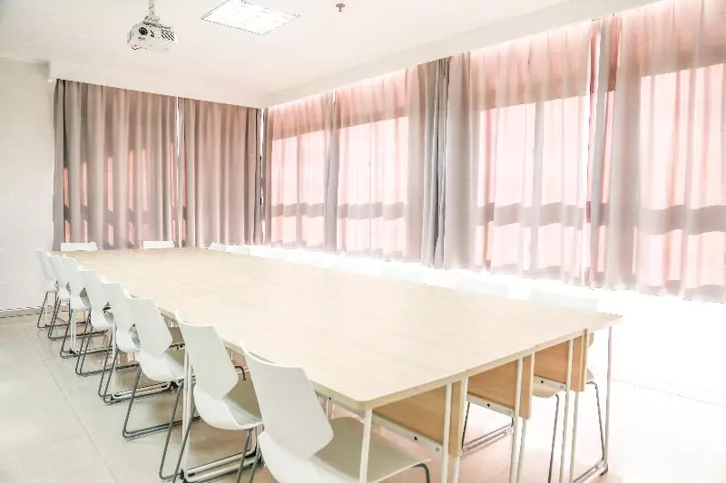 호텔 Hanting  Yantai North Road