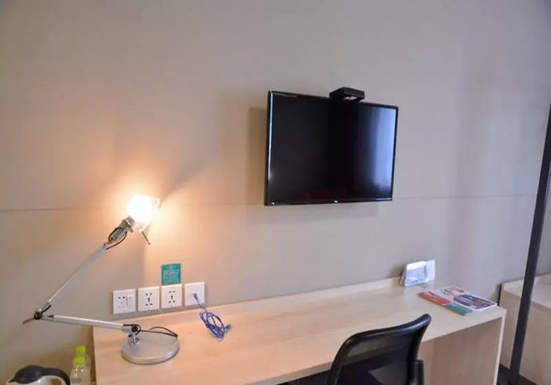 فندق Jinjiang Inn Qinhuangdao Yingbin Road