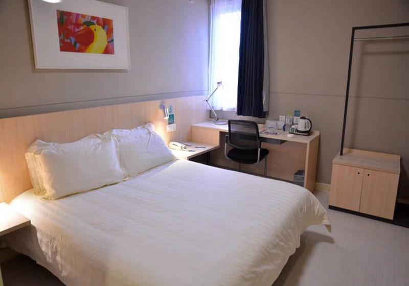 Hotel Jinjiang Inn Qinhuangdao Yingbin Road