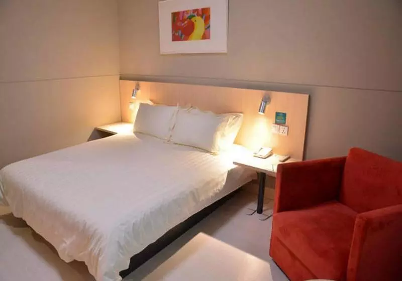 فندق Jinjiang Inn Qinhuangdao Yingbin Road