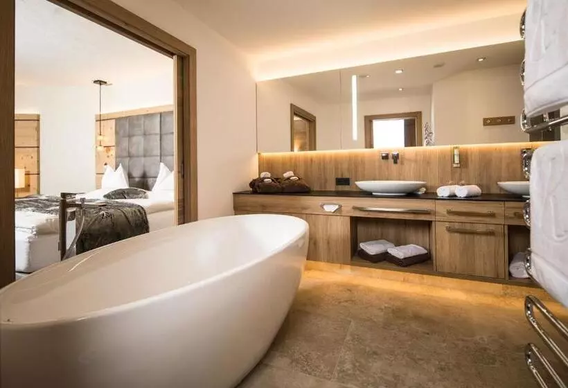 בית מלון כפרי Natur Und Aktivresort Reiterhof