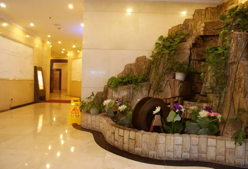 ホテル Vienna  Airong Branch