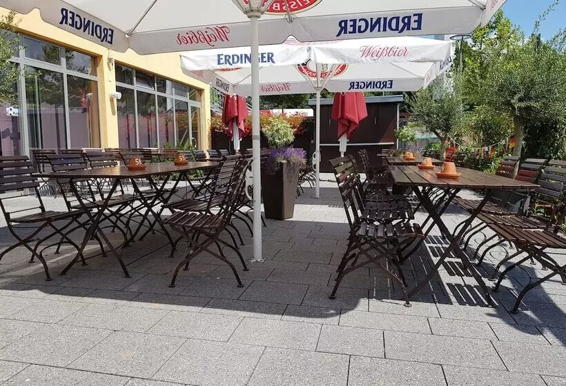 בית מלון כפרי Zum Eichenzeller