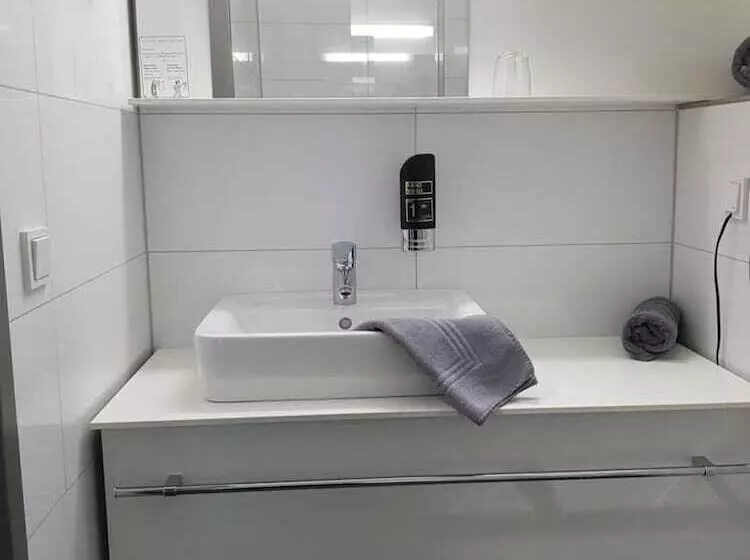 בית מלון כפרי Zum Eichenzeller