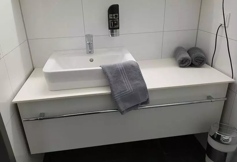 בית מלון כפרי Zum Eichenzeller