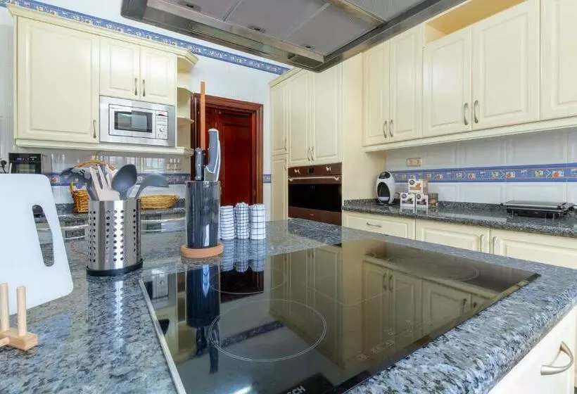 Finca Puerto Ermita   Cerca Málaga 20km   Pizarra