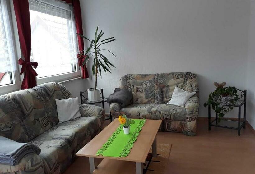 Haus Bergfried Sorgenfrei Buchen