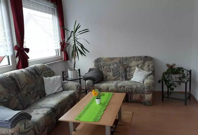 Haus Bergfried Sorgenfrei Buchen