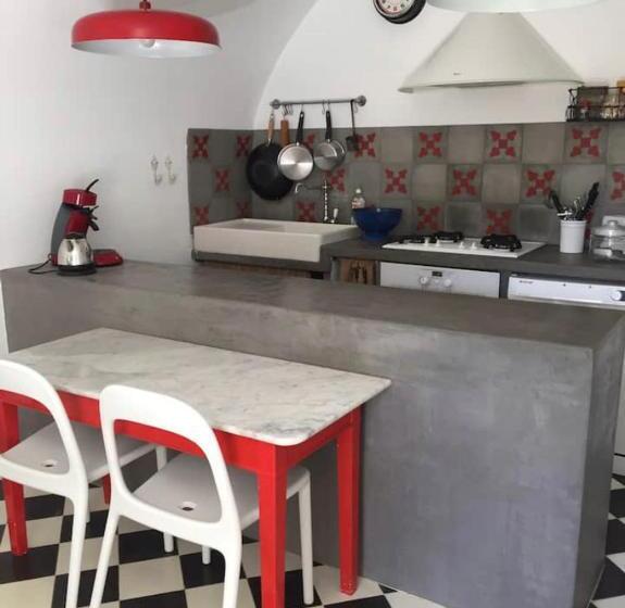 Casa Divota Au Cœur D’un Village Paisible