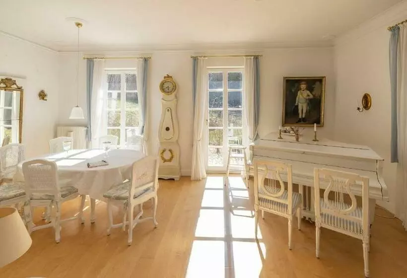 Feriendomizil Villa Bomama