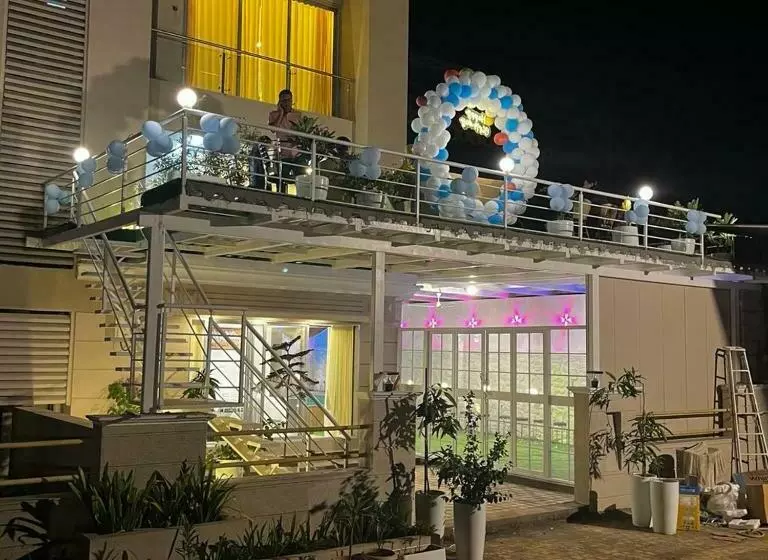 The Retreat Pool Villa 5bhk With Indoor Pool And 1200sq Feet Deck Area