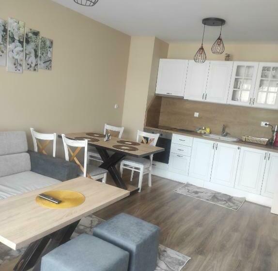 апартамент четири сезона 2