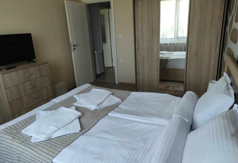 апартамент четири сезона 2