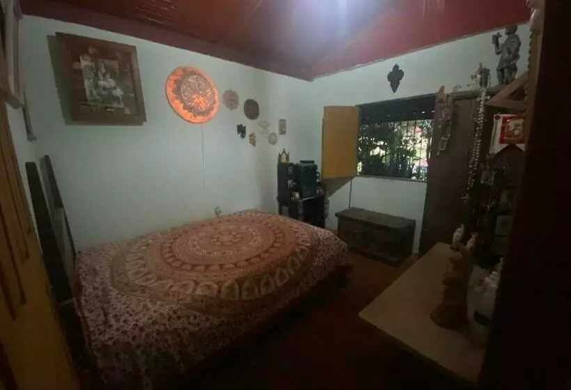 Casa Maria Leandra 300 M Do Museu Da Moto
