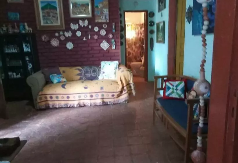 Casa Maria Leandra 300 M Do Museu Da Moto
