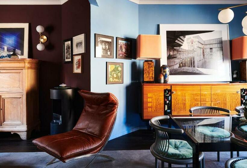 Design Family 2 Bedroom House & Garden