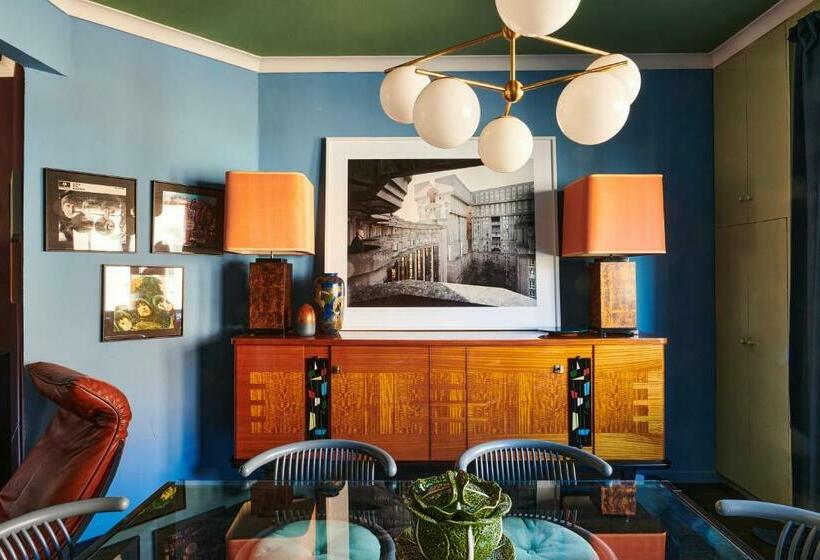 Design Family 2 Bedroom House & Garden