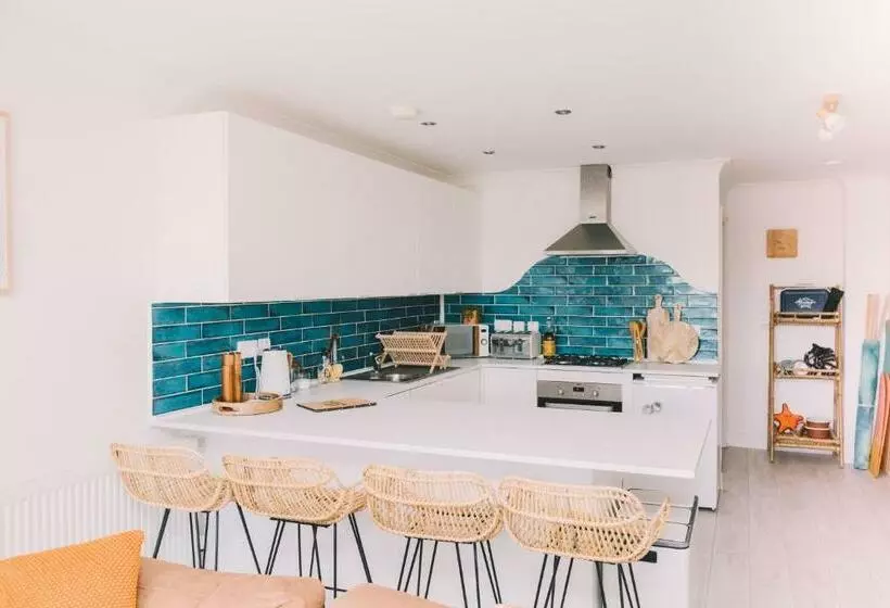 Pentire Point   Fully Equipped Eco Escape