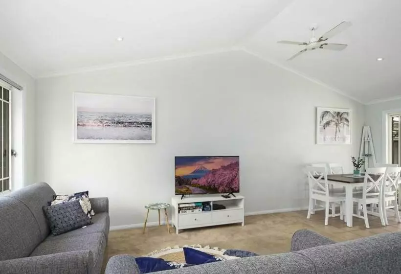 Beach Daze   Umina Beach Family Friendly